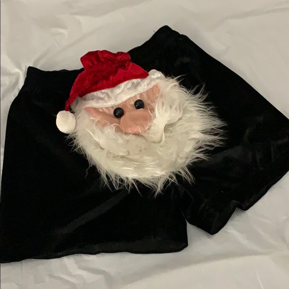 3/$10 - EUC Santa Boxer Shorts